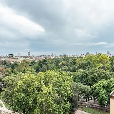 Daire Trilocale Vintage Vicino A Con Vista Panoramica Sul Duomo